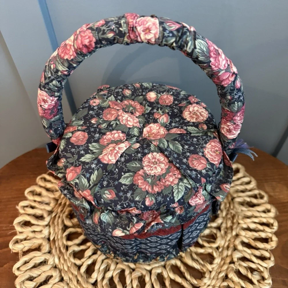Vintage Floral Padded Sewing Box Basket Hinged Handle Round Blue Lined Grandma